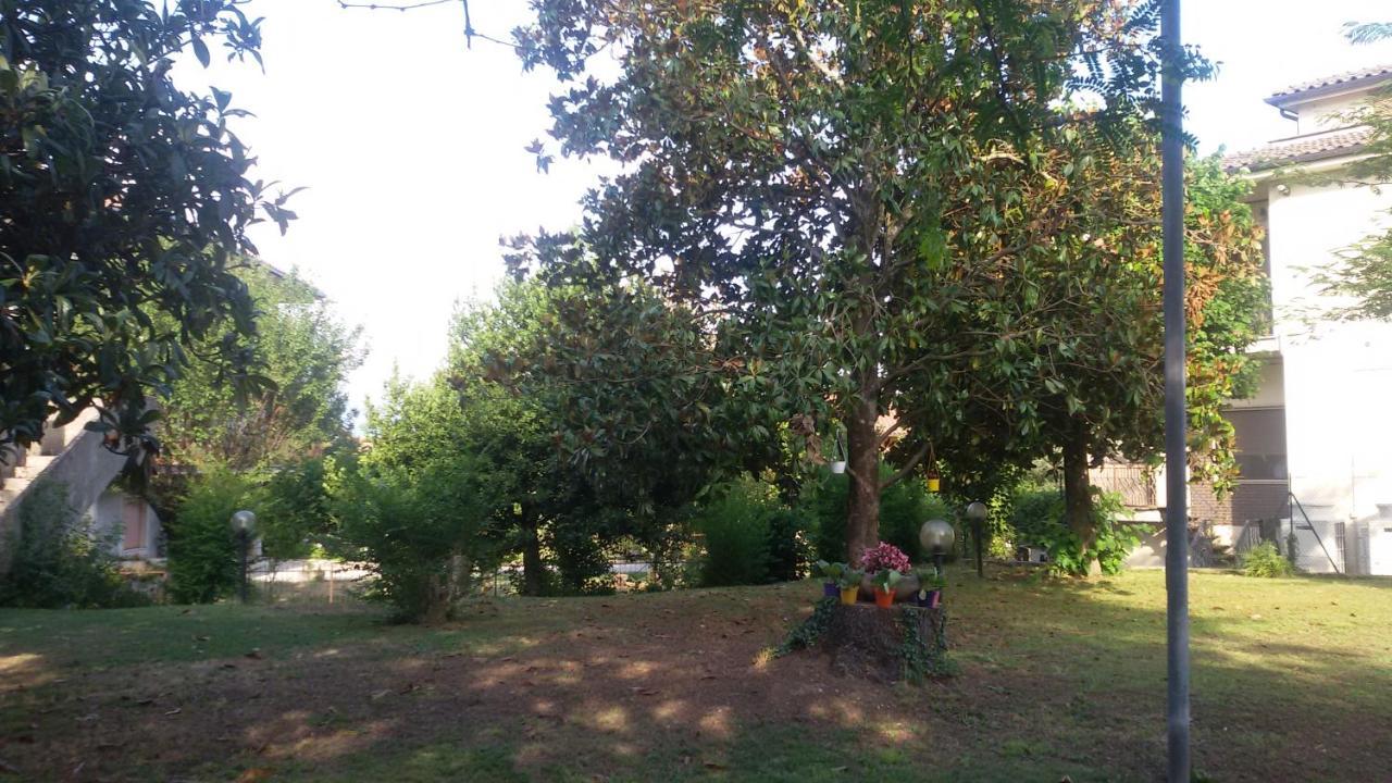 Contigliano Hotel Le Vigne מראה חיצוני תמונה