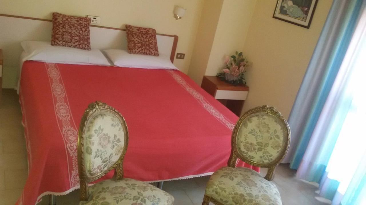 Contigliano Hotel Le Vigne מראה חיצוני תמונה