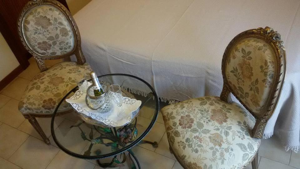 Contigliano Hotel Le Vigne מראה חיצוני תמונה