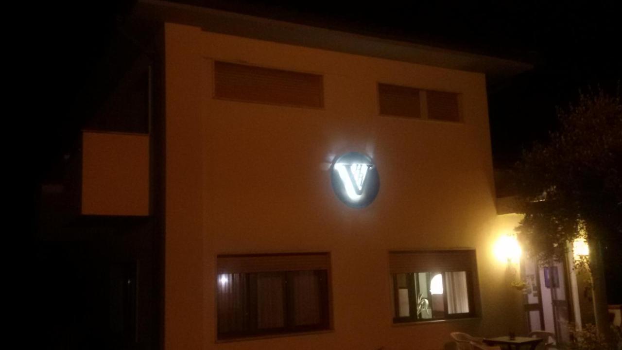 Contigliano Hotel Le Vigne מראה חיצוני תמונה